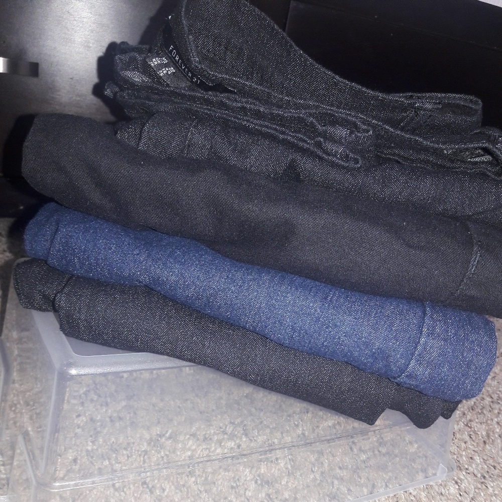 Lot of Skinny Size 30/10 Forever 21 Jeans